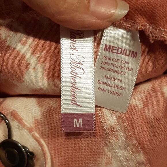 Planet Motherhood Coral Tie Dye Bib Short Overalls - Picture 4 of 11